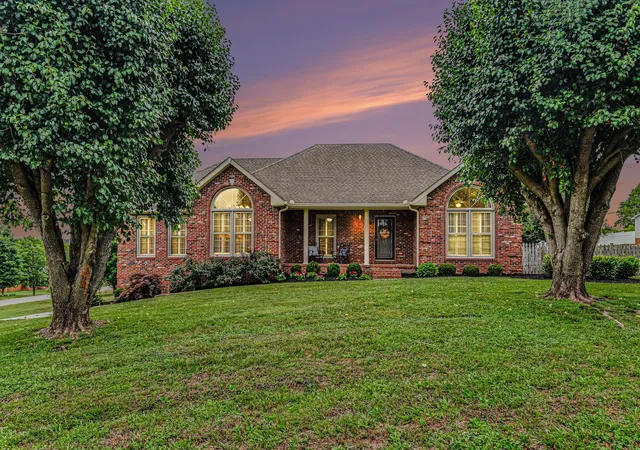 Photo 2 of Single family home for sale at 100 Macintosh Dr, Springfield, TN 37172 | MLS# 3233725 | Listing updated on 2026-09-02