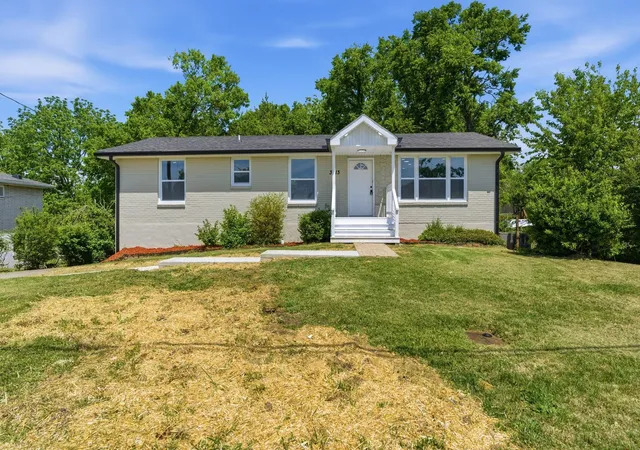 Photo 3 of Sale Pending at 3313 Leondale Ter N, Nashville, TN 37207 | MLS# 3233767 | Listing updated on 2026-08-24