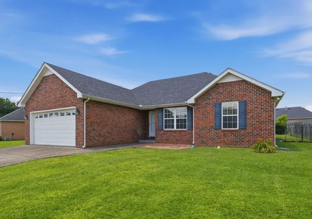 Photo 2 of Sale Pending at 7103 Castile Dr, Smyrna, TN 37167 | MLS# 3251325 | Listing updated on 2026-08-30