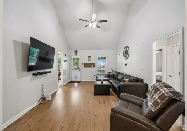 Homes for sale in Ashland City, TN | 1179 Abernathy Rd, Ashland City, TN 37015 | MLS# 3243446