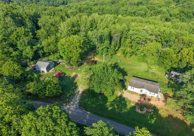 2nd image of 1098 Ewing Albright Rd, Ashland City, TN 37015 | MLS# 3233761