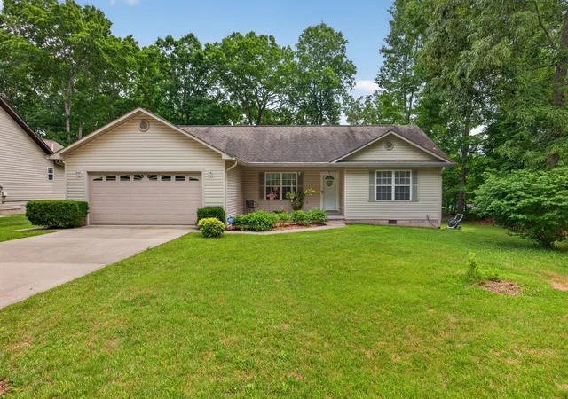1st image of 4024 Chica Rd, Crossville, TN 38572 | MLS# 3243851