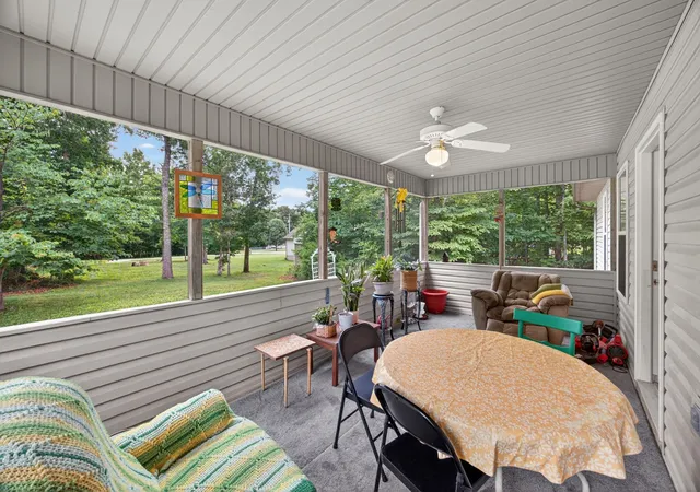 4th image of 4024 Chica Rd, Crossville, TN 38572 | MLS# 3243851