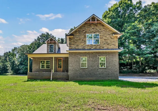 1st image of 1066 Indian Creek Rd, Cumberland Furnace, TN 37051 | MLS# 3233801