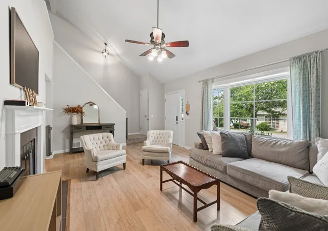 Photo 4 of Townhouse for sale at 519 Stacy Sq Ter, Nashville, TN 37221 | MLS# 3248552 | Listing updated on 2026-08-07