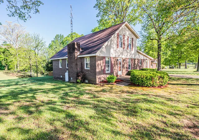 Homes for sale in Greenville, KY | 151 Baggett Ln, Greenville, KY 42345 | MLS# 3234312