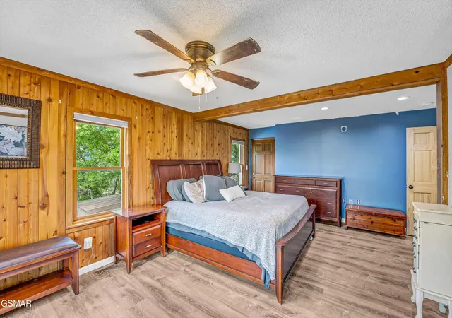 Photo 3 of Single family home for sale at 1131 Lindsey Dr, Sevierville, TN 37876 | MLS# 3270056 | Listing updated on 2026-09-20