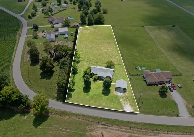 Photo 1 of Sale Pending at 5261 Youngville Rd, Springfield, TN 37172 | MLS# 3250901 | Listing updated on 2026-08-22