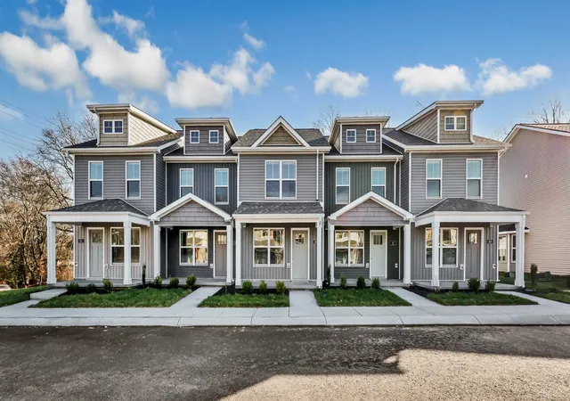 2nd image of 105 Quarry Point Dr, Clarksville, TN 37043 | MLS# 3233982