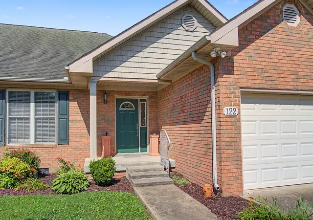 1st image of 122 Deerfield Ln, Lafayette, TN 37083 | MLS# 3234022