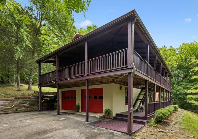 Photo 4 of Single family home for sale at 2668 Thompson Sta Rd E, Thompsons Station, TN 37179 | MLS# 3239792 | Listing updated on 2026-08-31