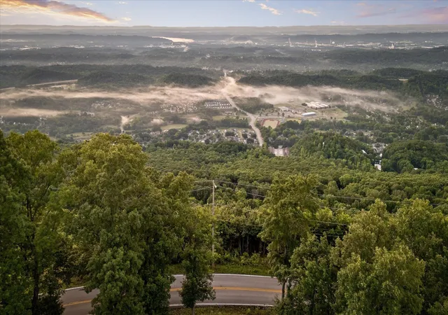4th image of 0 E Brow Road, Signal Mountain, TN 37377 | MLS# 3519370