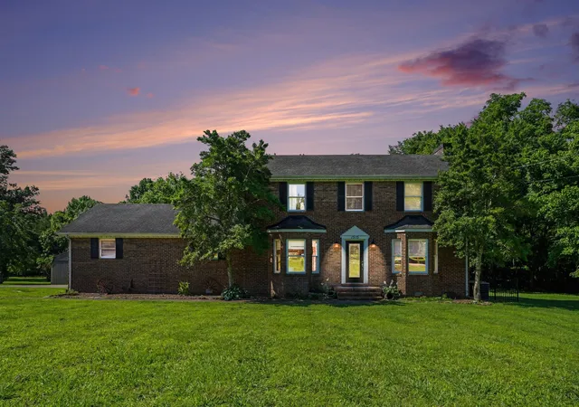 Homes for sale in Lewisburg, TN | 1515 Gina Lynn Dr, Lewisburg, TN 37091 | MLS# 3244964