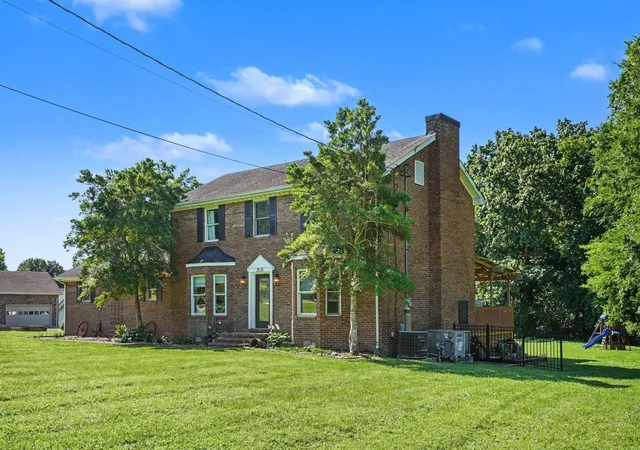 Homes for sale in Lewisburg, TN | 1515 Gina Lynn Dr, Lewisburg, TN 37091 | MLS# 3244964