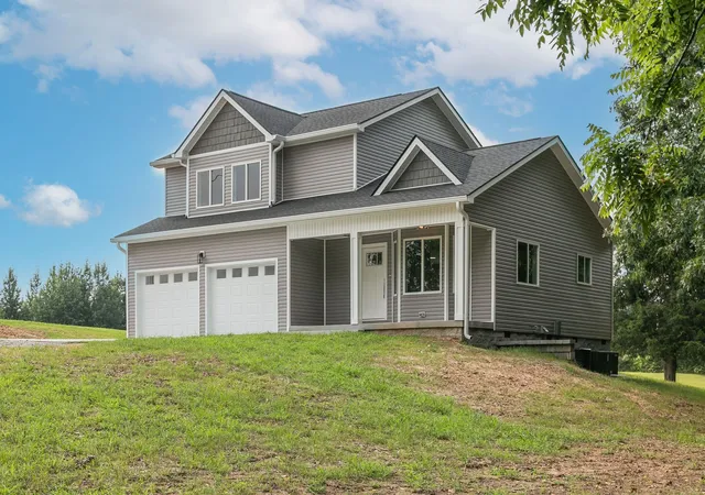 Photo 2 of Single family home for sale at 9408 Elk Ridge Rd, Mount Pleasant, TN 38474 | MLS# 3234074 | Listing updated on 2026-09-22