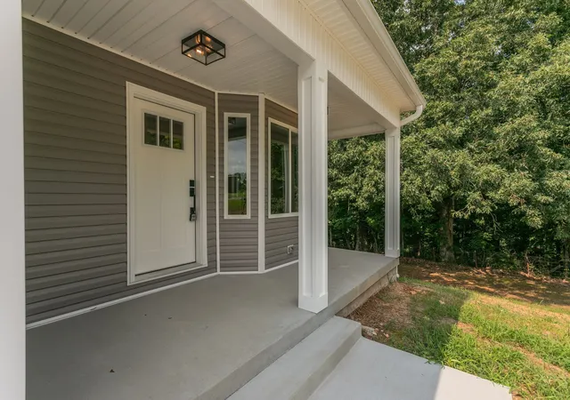 Photo 3 of Single family home for sale at 9408 Elk Ridge Rd, Mount Pleasant, TN 38474 | MLS# 3234074 | Listing updated on 2026-09-22