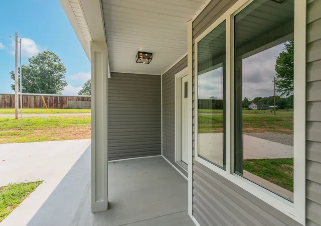 Photo 4 of Single family home for sale at 9408 Elk Ridge Rd, Mount Pleasant, TN 38474 | MLS# 3234074 | Listing updated on 2026-09-22