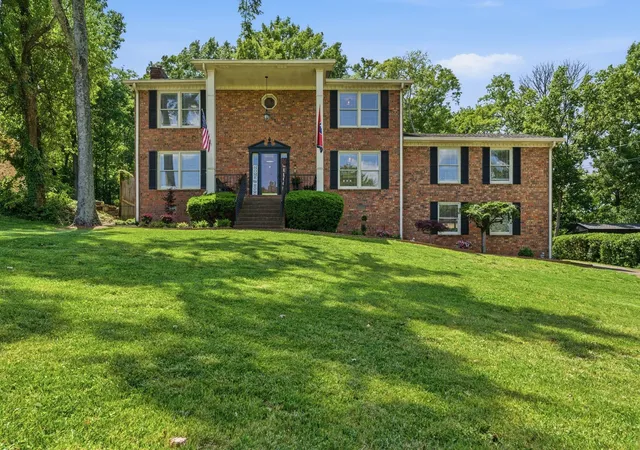 Photo 2 of Single family home for sale at 605 Bell Ridge Trce, Antioch, TN 37013 | MLS# 3234071 | Listing updated on 2026-09-08