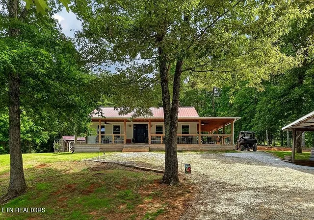 Homes for sale in Walling, TN | 211 Arizona Lane, Walling, TN 38587 | MLS# 3234081