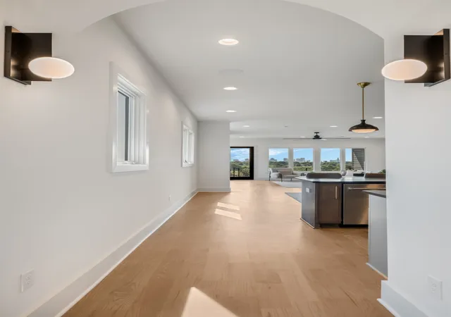 4th image of 2118 Cliff Dr, Nashville, TN 37218 | MLS# 3234112