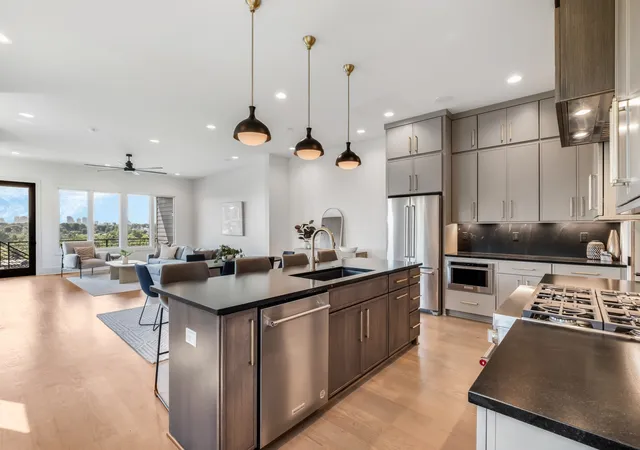 5th image of 2118 Cliff Dr, Nashville, TN 37218 | MLS# 3234112