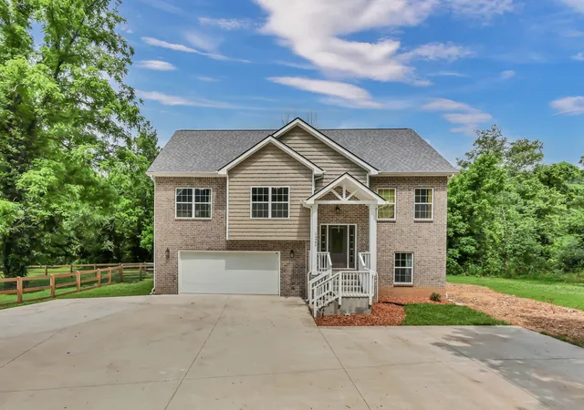 Homes for sale in Cumberland Furnace, TN | 4980 Shiloh Bridge Rd, Cumberland Furnace, TN 37051 | MLS# 3234599
