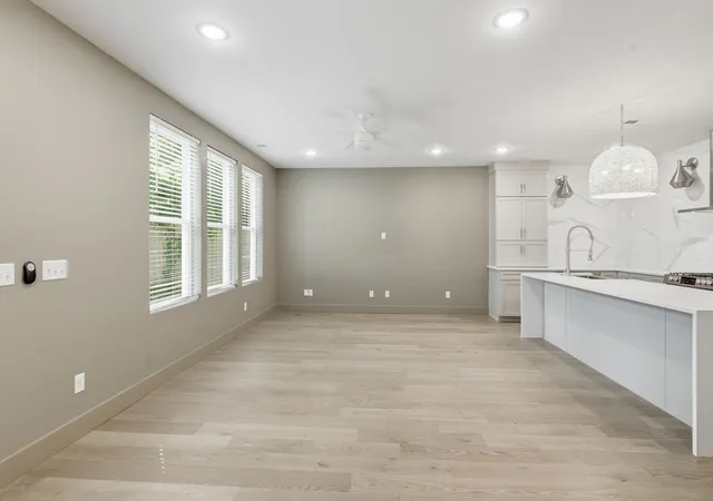 Photo 3 of Single family home for sale at 3206 Lincoln Ave, Nashville, TN 37218 | MLS# 3256536 | Listing updated on 2026-09-04