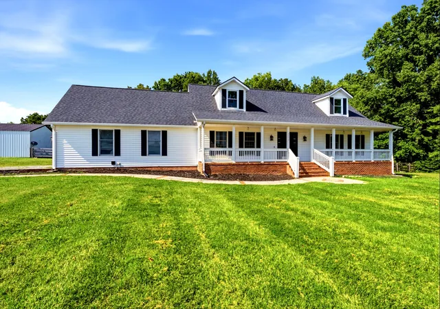 Homes for sale in Cedar Hill, TN | 3434 Kinneys Rd, Cedar Hill, TN 37032 | MLS# 3253455