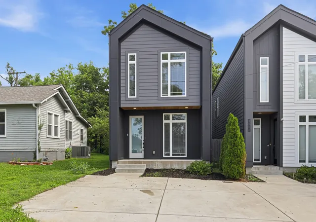 Photo 2 of Single family home for sale at 320b Leafland Ave, Nashville, TN 37210 | MLS# 3245342 | Listing updated on 2026-08-20