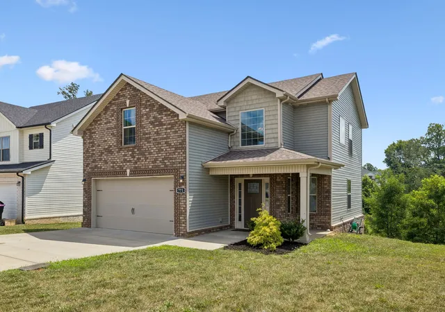 Photo 3 of Single family home for sale at 771 Jodine Ann Dr, Clarksville, TN 37043 | MLS# 3256664 | Listing updated on 2026-09-21