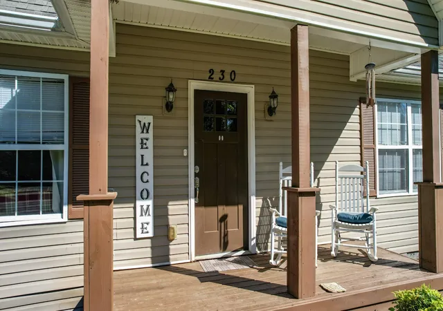 Photo 2 of Single family home for sale at 230 Lyles Rd Se, Cleveland, TN 37323 | MLS# 3234269 | Listing updated on 2026-08-19