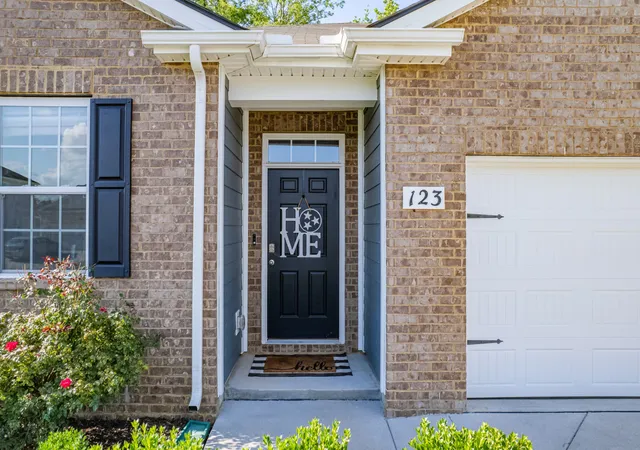 Homes for sale in Chapel Hill, TN | 123 Olivia Cir, Chapel Hill, TN 37034 | MLS# 3242880