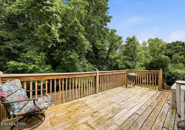 5th image of 236 Royal Dr, Kingsport, TN 37663 | MLS# 3234349