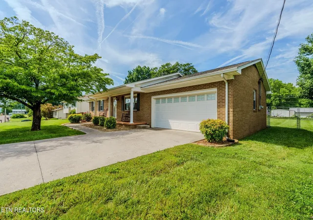 2nd image of 7817 Sweet Ln, Knoxville, TN 37938 | MLS# 3278450