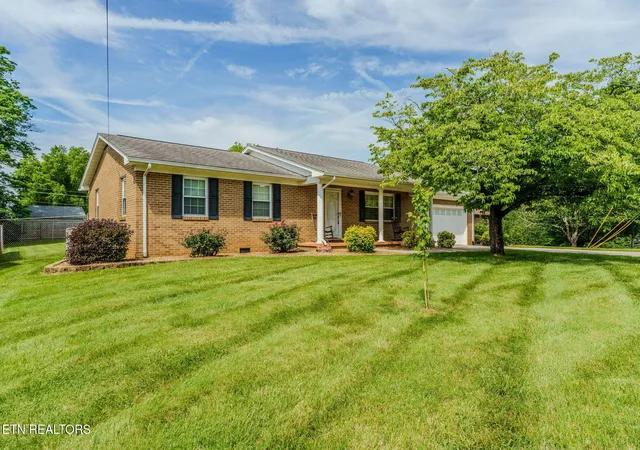 3rd image of 7817 Sweet Ln, Knoxville, TN 37938 | MLS# 3278450