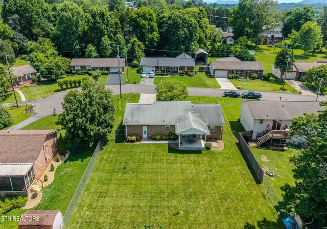 35th image of 7817 Sweet Ln, Knoxville, TN 37938 | MLS# 3278450