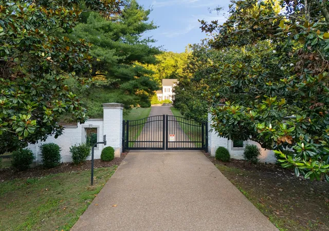 Photo 2 of Single family home for sale at 5360 Hillsboro Pike, Nashville, TN 37215 | MLS# 3248212 | Listing updated on 2026-07-12