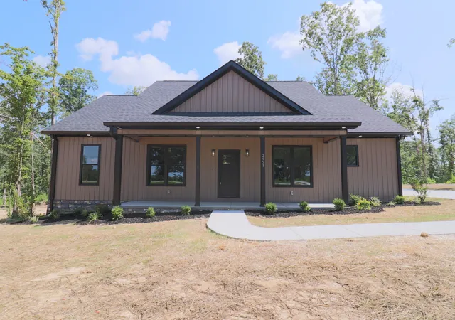 Homes for sale in Summertown, TN | 2953 Summertown Hwy, Summertown, TN 38483 | MLS# 3256064