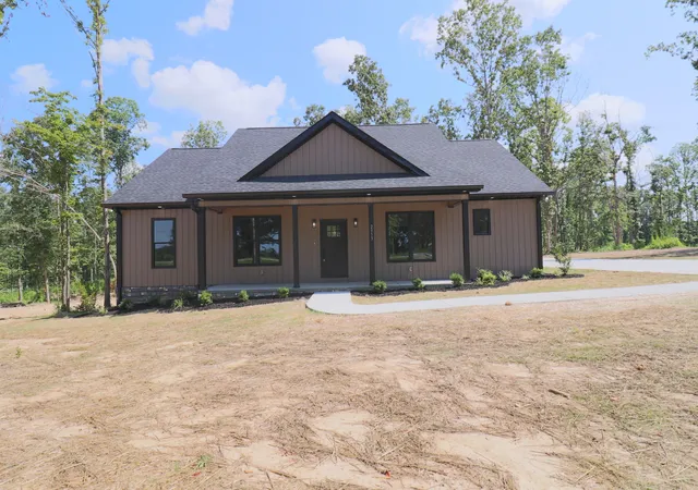 Homes for sale in Summertown, TN | 2953 Summertown Hwy, Summertown, TN 38483 | MLS# 3256064