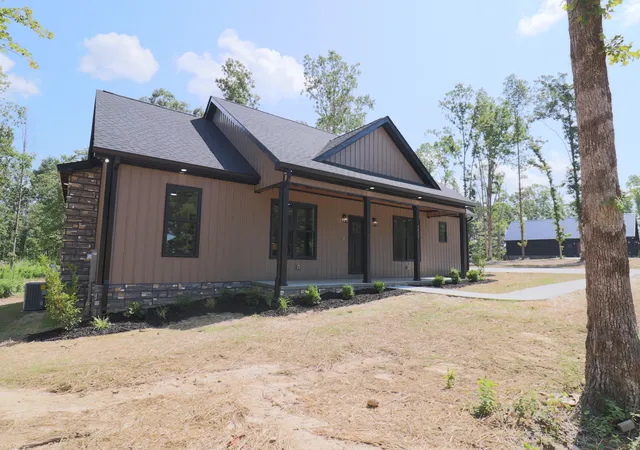 Homes for sale in Summertown, TN | 2953 Summertown Hwy, Summertown, TN 38483 | MLS# 3256064