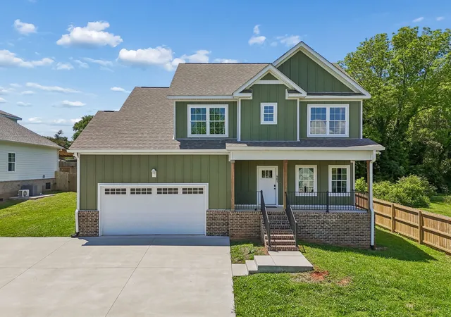 2nd image of 805 N Jefferson St, Winchester, TN 37398 | MLS# 3242752
