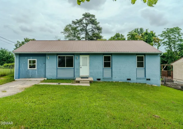 1st image of 910 Lloyd Street, Morristown, TN 37814 | MLS# 3278242