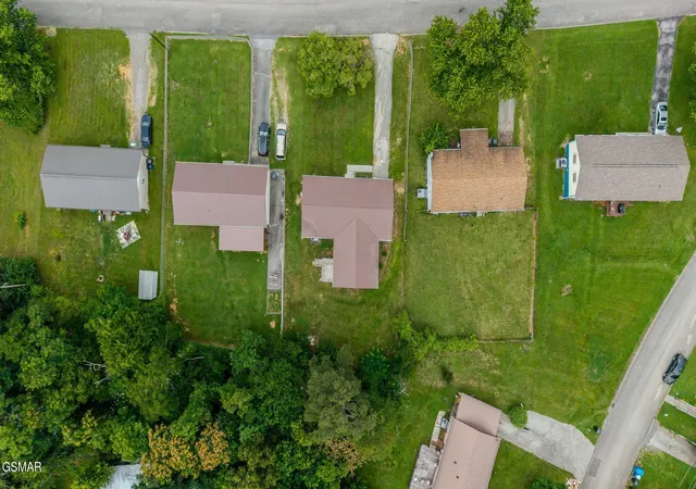 36th image of 910 Lloyd Street, Morristown, TN 37814 | MLS# 3278242