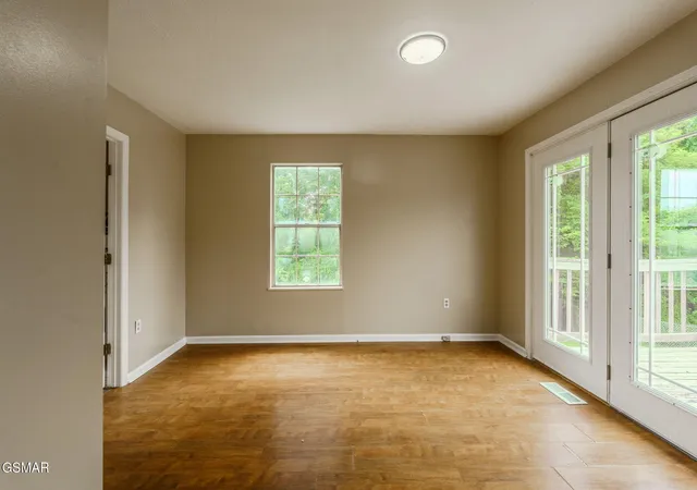 4th image of 910 Lloyd Street, Morristown, TN 37814 | MLS# 3278242