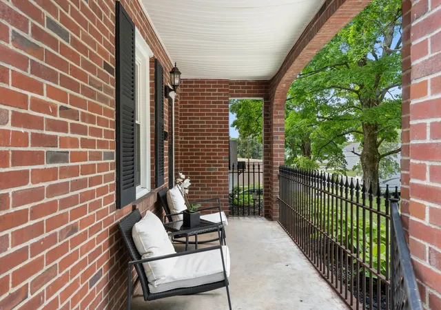 Homes for sale in Clarksville, TN | 109 Rudolph Dr, Clarksville, TN 37040 | MLS# 3239623