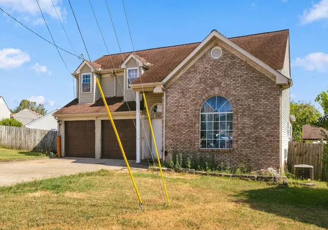 Photo 3 of Single family home for sale at 500 Grand Lagoon, Madison, TN 37115 | MLS# 3245930 | Listing updated on 2026-09-21