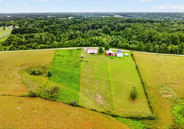 39th image of 120 Driver Rd, Lafayette, TN 37083 | MLS# 3242481