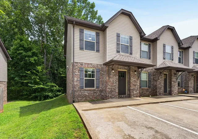 1st image of 1763 Spring Water Dr, Clarksville, TN 37040 | MLS# 3245929