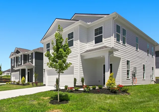 1st image of 102 Ridgewood Dr, Shelbyville, TN 37160 | MLS# 3239629