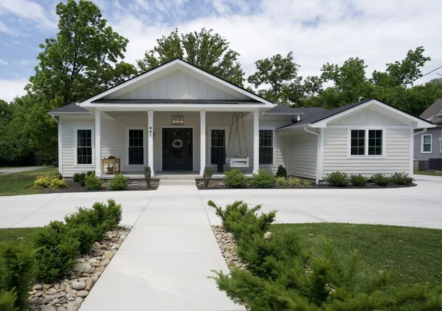 1st image of 807 N Maple St, Murfreesboro, TN 37130 | MLS# 3254811